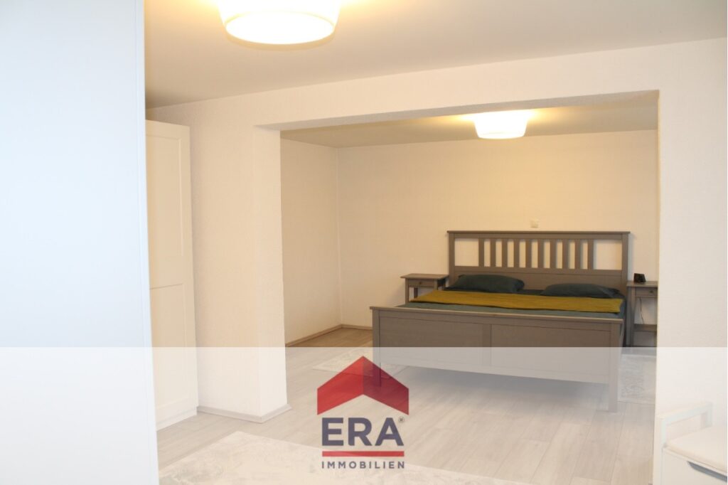 Schlafzimmer 1